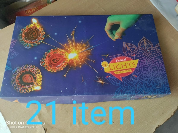 GIFT BOX 21 ITEM