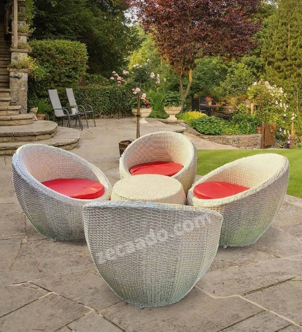 Zecado Fortune 4 Seater Outdoor Patio Set in White Black Corduroy Finish with Red Cushion - White & Black, Red