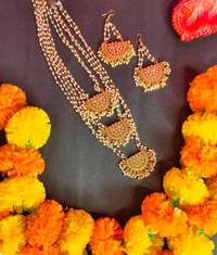 Gorgeous Pearl Golden - Necklace & Earring Set. 