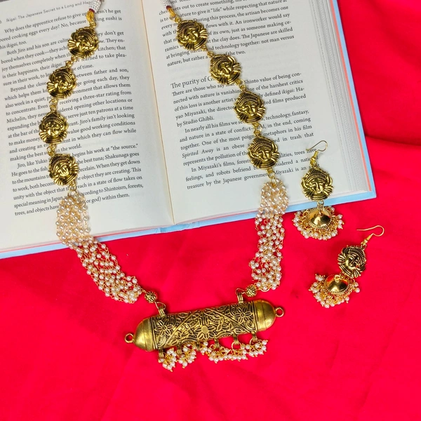 Pearl Navratri Special Necklace With Earring Set