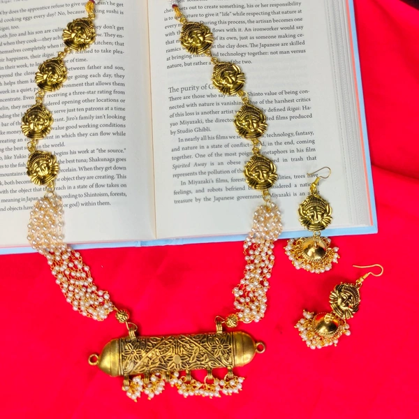 Pearl Navratri Special Necklace With Earring Set