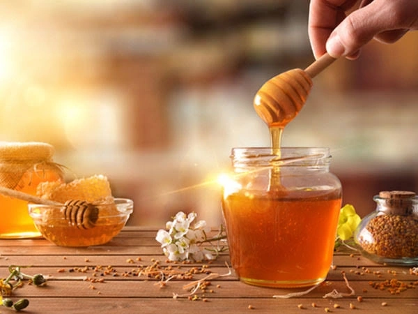 Java Plum Flower Soaked In Honey ( நாவல் பூ தேன் ) - 300 gms