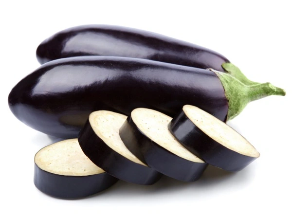 Brinjal / Lamba Baingan - 500 Gm