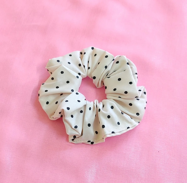 Polka Scrunchies  - Peach