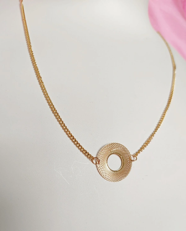 Round Necklace 