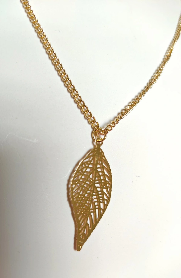 Leaf Necklace
