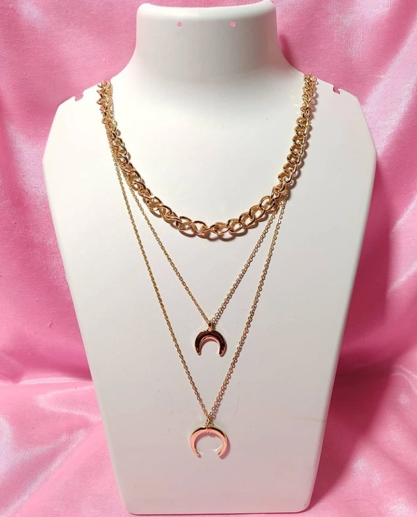 Chunky- Chain Moon Neckpiece