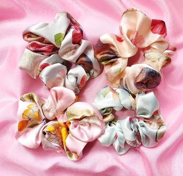 Printed Satin Scrunchies - Cream
