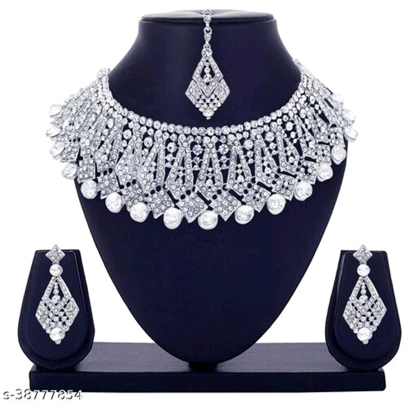 Catalog Name:*Shimmering Beautiful Jewellery Sets*Base Metal: AlloyPlating: Silver PlatedStone Type: Cubic ZirconiaSizing: AdjustableType - Free, silver