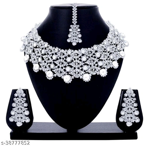 Catalog Name:*Shimmering Beautiful Jewellery Sets*Base Metal: AlloyPlating: Silver PlatedStone Type: Cubic ZirconiaSizing: AdjustableType - Free, silver