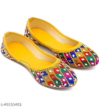 Punjabi Juttie - ind 4, ind 5, ind 6, ind7 ,ind 8, pink,yellow,blue, red, mentioned product size and colour in your address details thankyou.