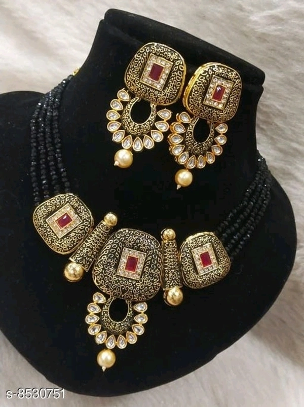 Neck Length Jewellery - black,red,white, free size