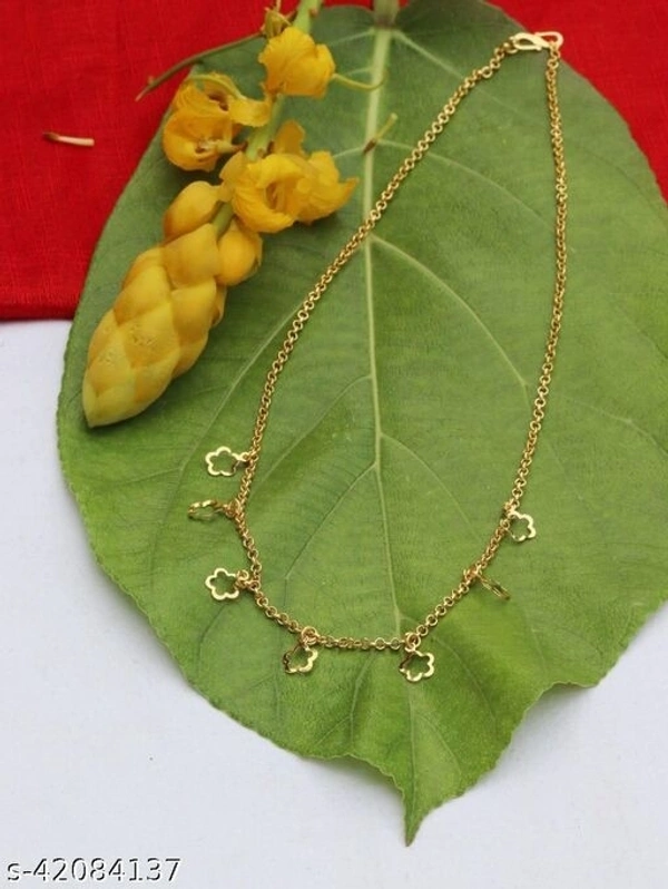 Beautiful Necklace Chain - golden, free size