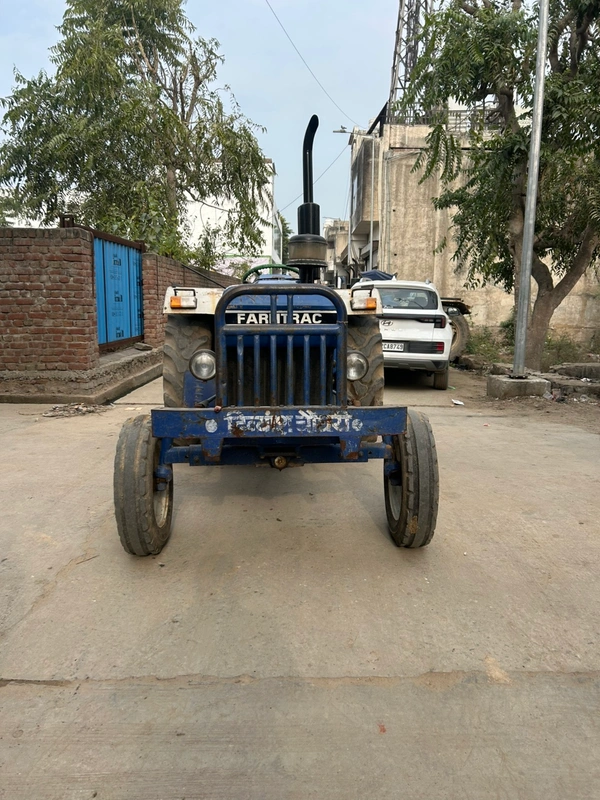 Farmtrac 45 Model 2007