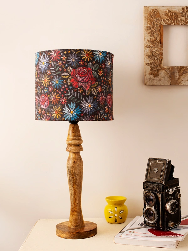 Wooden Black Floral Stich Lamp